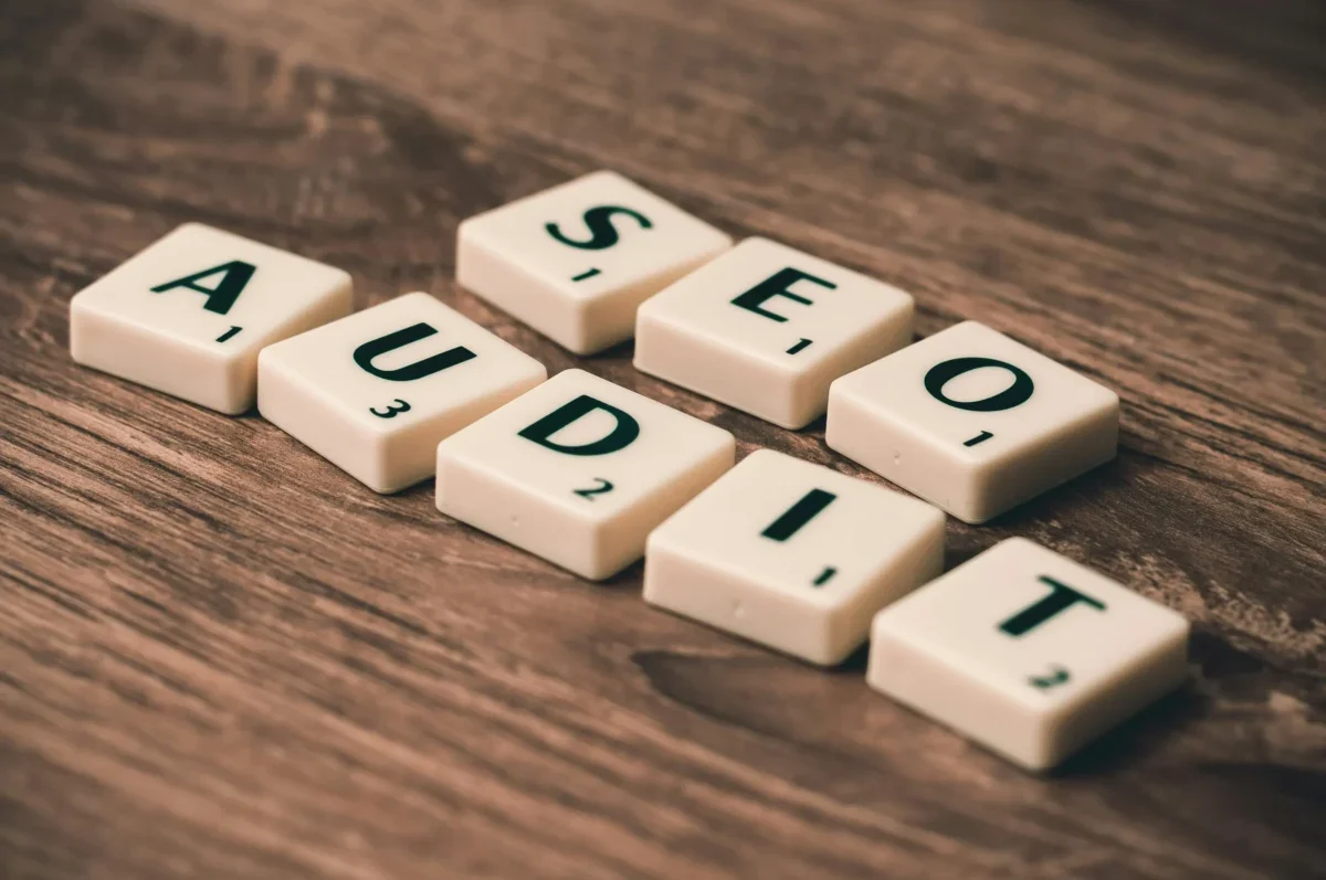 Checklist audit SEO mandiri untuk blogger, optimasi website agar tampil di halaman pertama Google
